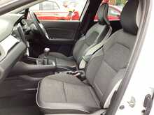 Renault Captur TCe techno - U44392