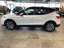 SEAT Arona TSI SE Technology - U44400