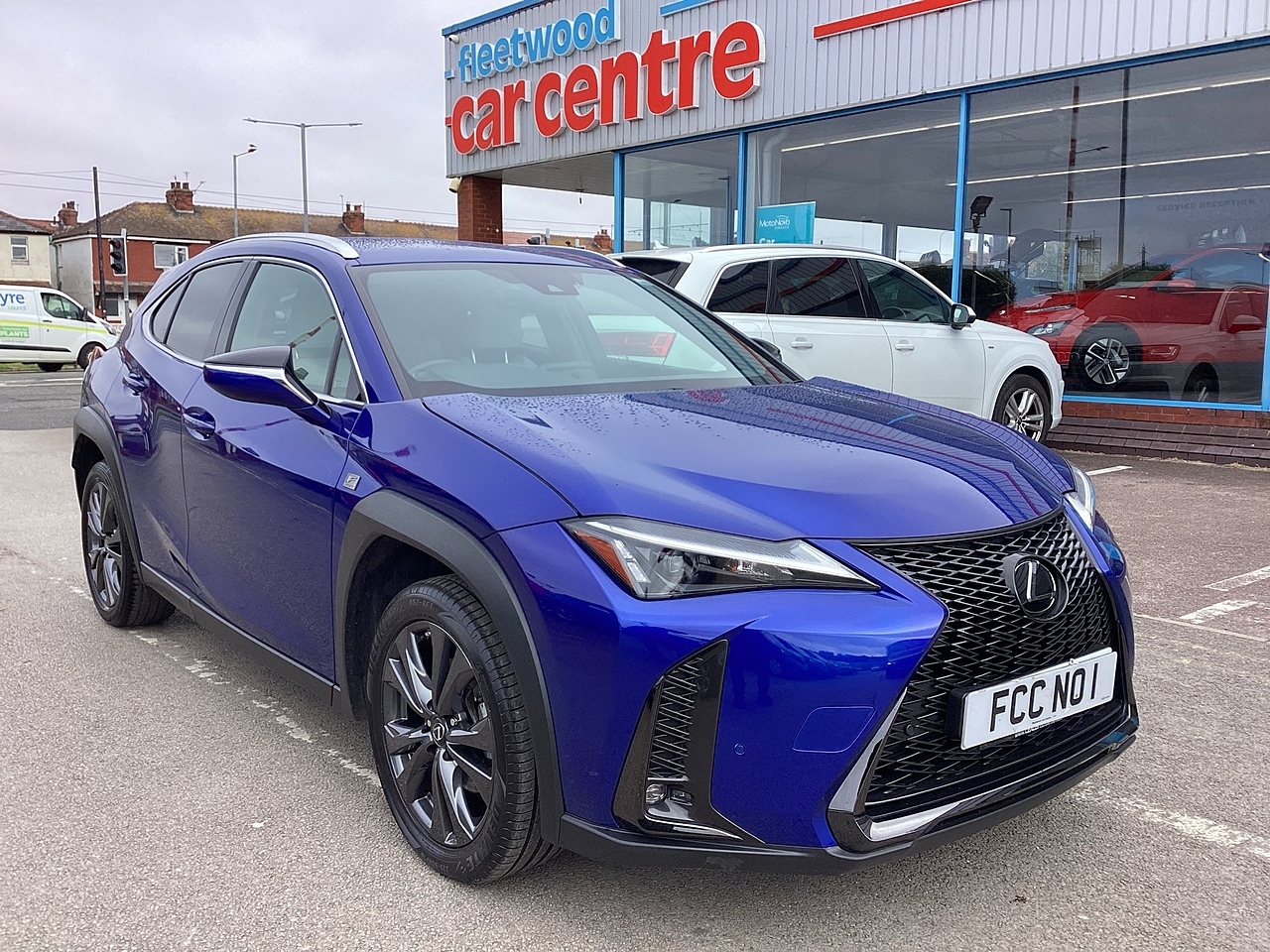 Lexus UX 250h F Sport Design - U44401