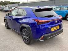 Lexus UX 250h F Sport Design - U44401