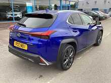 Lexus UX 250h F Sport Design - U44401