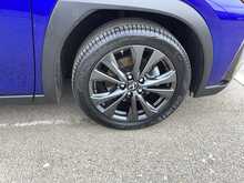 Lexus UX 250h F Sport Design - U44401