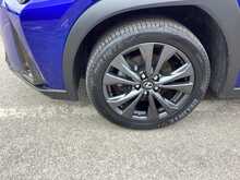 Lexus UX 250h F Sport Design - U44401