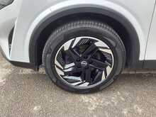 Nissan Qashqai DIG-T MHEV N-Connecta - U44416