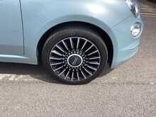 Fiat 500C MHEV Launch Edition - U44466