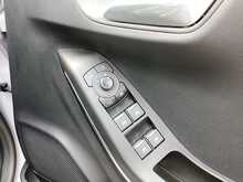 Ford Puma T EcoBoost MHEV ST-Line X - U44472
