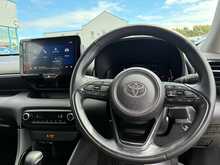 Toyota Yaris VVT-h Design - U44489