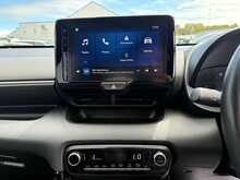 Toyota Yaris VVT-h Design - U44489