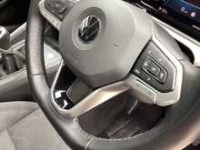 Volkswagen Golf TSI Life - U44497