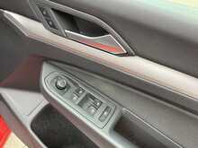 Volkswagen Golf TSI Life - U44497