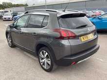 Peugeot 2008 PureTech Allure - U44506