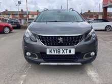 Peugeot 2008 PureTech Allure - U44506