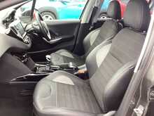 Peugeot 2008 PureTech Allure - U44506