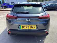 Lexus UX 300e - U44511