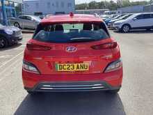 Hyundai KONA SE Connect - U44515