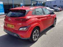 Hyundai KONA SE Connect - U44515