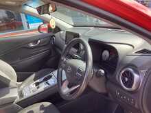 Hyundai KONA SE Connect - U44515