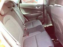 Hyundai KONA SE Connect - U44515