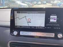 Hyundai KONA SE Connect - U44515