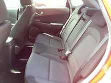 Hyundai KONA SE Connect - U44515