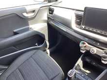 Kia Stonic T-GDi 2 - U44516