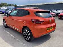 Renault Clio SCe Iconic - U44519