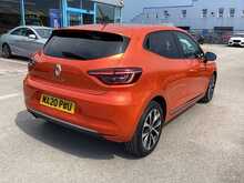 Renault Clio SCe Iconic - U44519