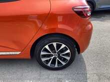 Renault Clio SCe Iconic - U44519