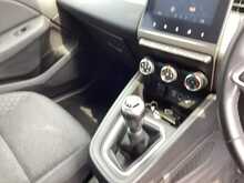 Renault Clio SCe Iconic - U44519