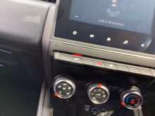 Renault Clio SCe Iconic - U44519
