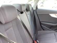 Audi A4 TFSI Technik - U44533