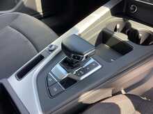 Audi A4 TFSI Technik - U44533