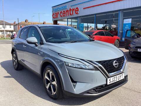 Nissan Qashqai 1.0 DIG-T Acenta Premium SUV 5dr Petrol Manual Euro 6 (s/s) (114 ps)