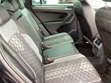 Volkswagen Tiguan TSI R-Line - U44540