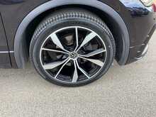 Volkswagen Tiguan TSI R-Line - U44540