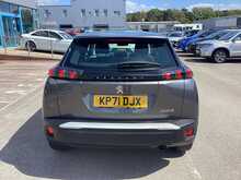 Peugeot 2008 PureTech Active Premium - U44541