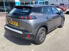 Peugeot 2008 PureTech Active Premium - U44541