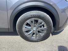 Peugeot 2008 PureTech Active Premium - U44541