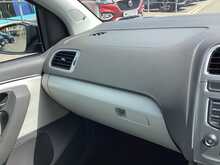 Volkswagen Polo beats - U44569