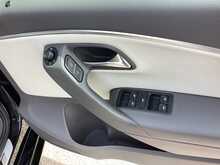 Volkswagen Polo beats - U44569