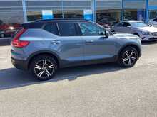 Volvo XC40 T3 R-Design - U44573