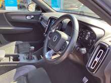 Volvo XC40 T3 R-Design - U44573