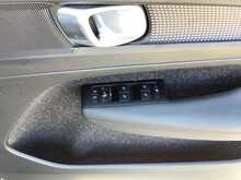 Volvo XC40 T3 R-Design - U44573