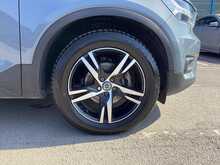 Volvo XC40 T3 R-Design - U44573