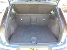 Volvo XC40 T3 R-Design - U44573