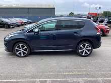 Peugeot 3008 HDi Allure - U44582