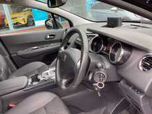 Peugeot 3008 HDi Allure - U44582