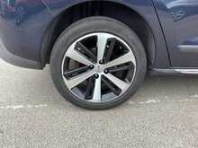 Peugeot 3008 HDi Allure - U44582