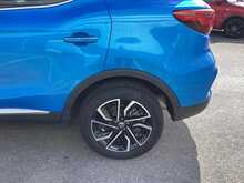 MG MG ZS T-GDI Exclusive - U44596