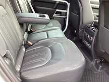 Land Rover Defender 110 SD4 SE - U44603